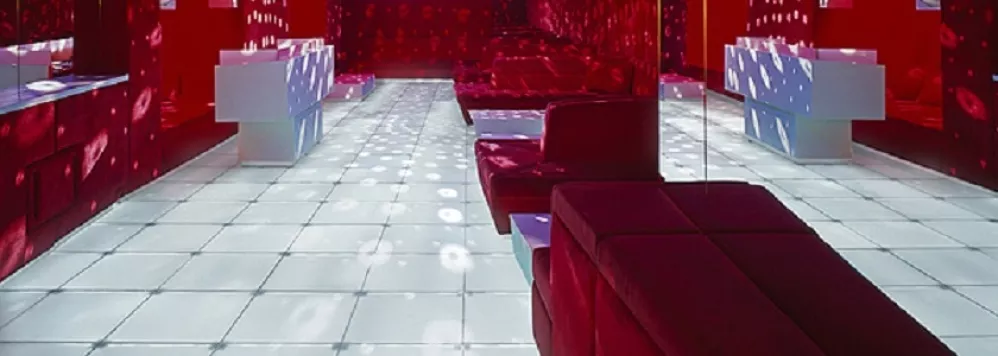 Фальшпол Lindner Lumen. Фальшпол Lindner Lumen.